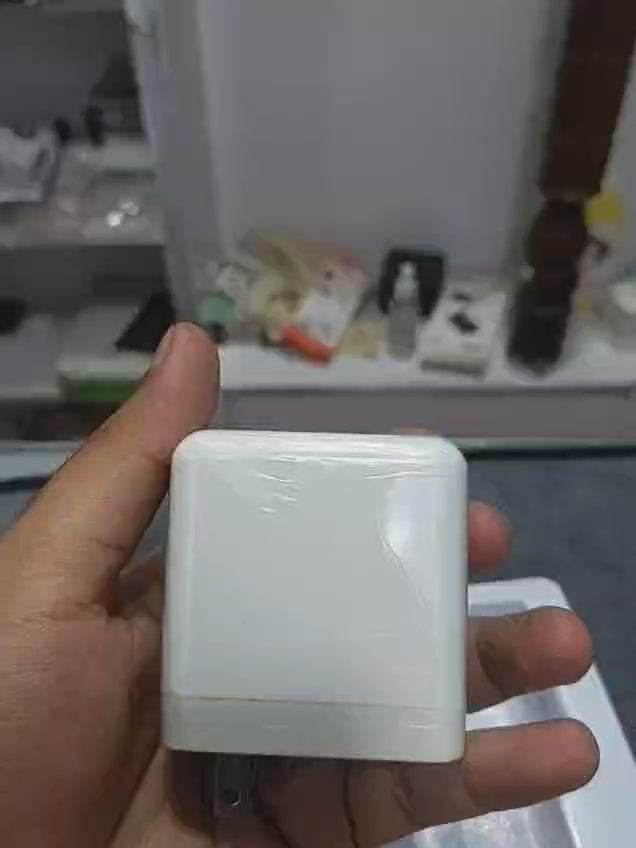 OnePlus Warp Charge 65 Power Adapter Kit