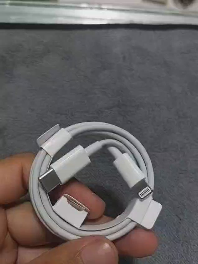 Apple USB-C to Lightning Cable (1m)